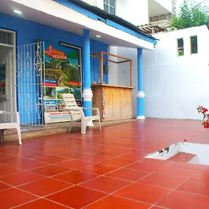 Hosting And Travel Services 420 Hostal Cartagena